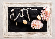 Load image into Gallery viewer, Ecru Napkin, set of 4
