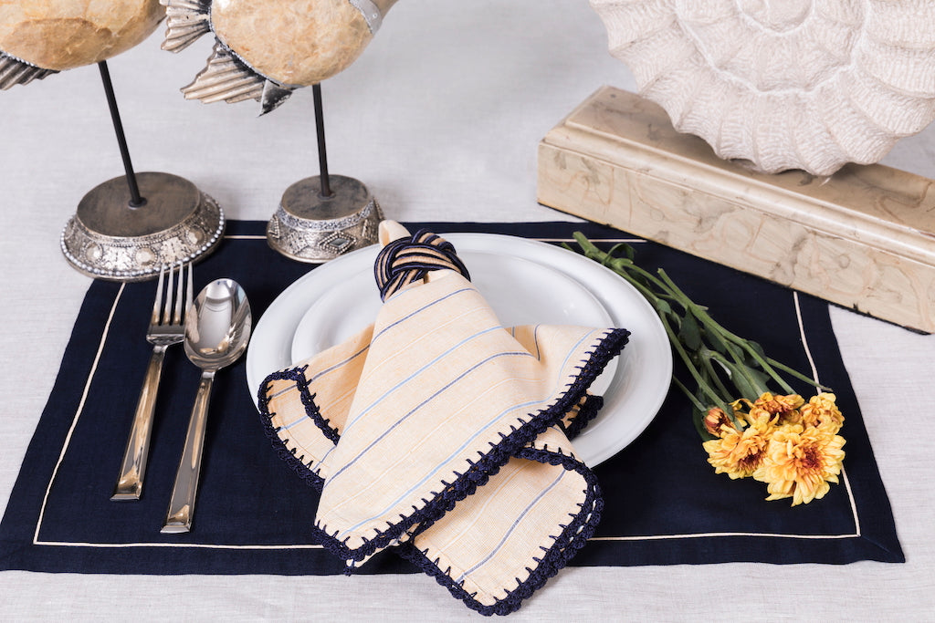 Sunshine Mat and Napkin, set of 4