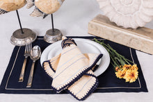 Load image into Gallery viewer, Sunshine Napkin, set of 4
