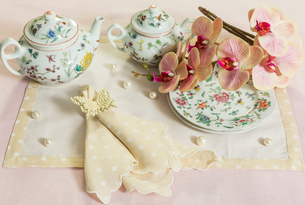 Polka (Daffodil) Mat, set of 4