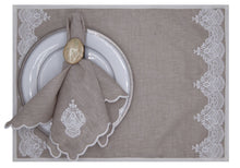 Load image into Gallery viewer, Bianco Mat and Napkin, set of 4

