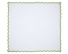 Load image into Gallery viewer, Chantilly Napkin (Green), set of 4
