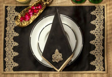 Load image into Gallery viewer, Onyx mat and Napkin, set of 4
