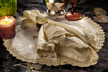 Load image into Gallery viewer, Mahzarin Napkin, set of 4
