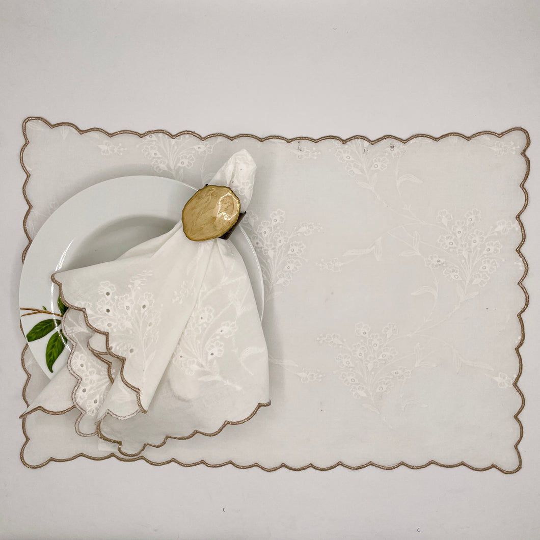 Allure (Pearl) Mat and Napkin, set of 4