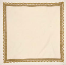 Load image into Gallery viewer, Nightfall Ivory Mat and Napkin, set of 4
