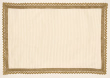 Load image into Gallery viewer, Nightfall Ivory Mat and Napkin, set of 4
