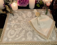 Load image into Gallery viewer, Bahaar Mat and Napkin, set of 4
